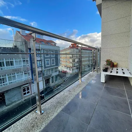 Apartamento Luminoso Y Acogedor Lalín Buitenkant foto